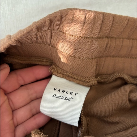 Varley The Slim Pant 25” Cedar color - Picture 6 of 12